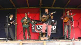 Loreley-Fantasy-Markt 2014: Die Streuner - Tourdion