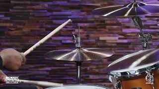 Video thumbnail for Paiste 15" 2002 Big Beat Hi-Hats - 797/953g (1064015-1122822C) by Memphis Drum Shop