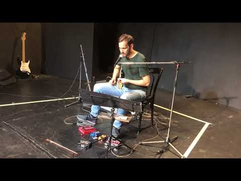 Leveling (2015) for electric guitar solo by Jagoda Szmytka / electric guitar_Steffen Ahrens