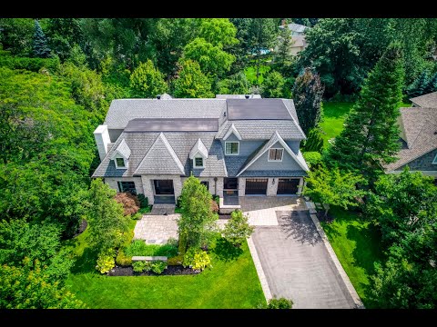 Oakville Morrison Custom Luxury Home for Sale - 1536 Warren Drive, Oakville