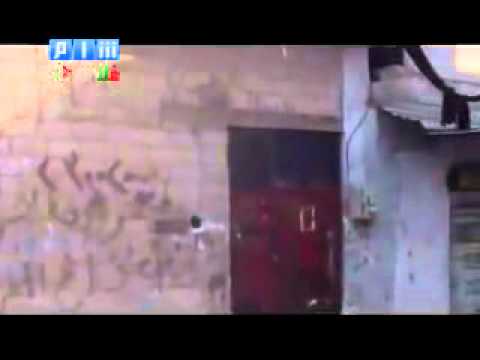 آثار إطلاق قوات الأمن النار  في سوق الحشيش في مدينة حمص في محافظة حمص