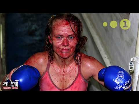 Lea The Pirate Pedersen vs. Amanda Thomson