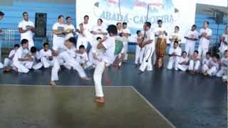 preview picture of video 'Projeto Abadá Capoeira em Sengés'