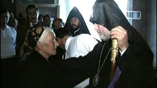 «Տե՛ր, անսասան պահիր դու միշտ քո իսկ հիմնած Մայր Աթոռ»