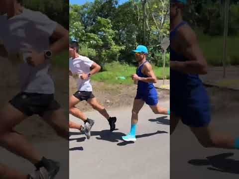 Carrera masculina élite de atletismo en #arauquita #araucaescolombia