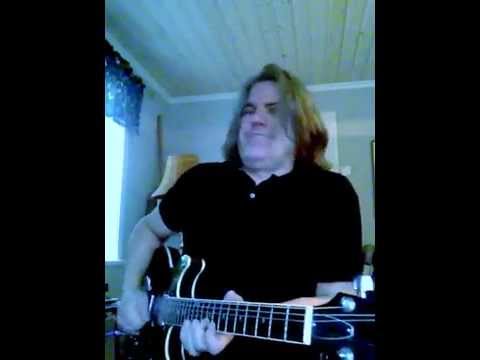 The chicken- played by Andreas Fjellstrom (Pastorius)