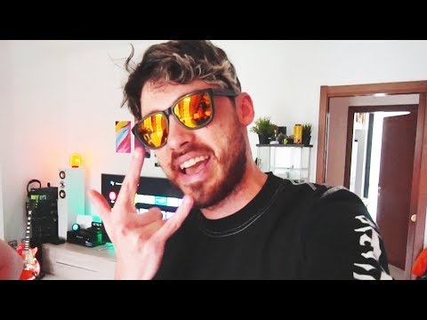 Ho RUBATO CASA ad uno YOUTUBER! 🤣 GUIDO per la PRIMA VOLTA!