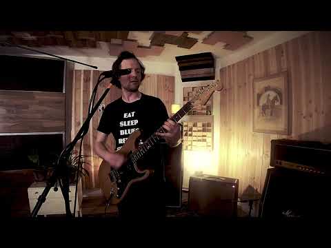 The Smokin’ 44s - Live At Hidden Planet - Second Shot