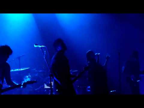 Io Echo - I'm On Fire (Music Box, Fonda Theatre, Los Angeles CA 6/19/11)