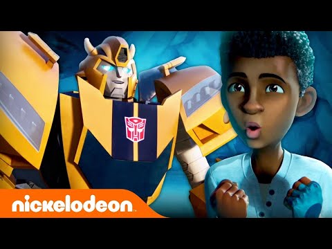 Thumbnail of the video: Official Trailer + 5 Minute Sneak Peek