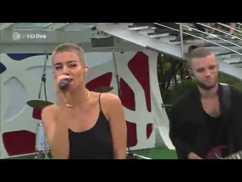 26.06.2016 Fernsehgarten - Frida Gold "Liebe ist meine Rebellion"