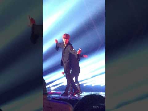 161126 The EXO’rDIUM in Taipei - Thunder (BAEKHYUN CHANYEOL focus)