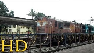 preview picture of video 'INDIAN RAILWAYS: KATNI DIESEL LOCOMOTIVES CHUGGING THEIR HEART OUT AT BHOPAL JUNCTION WITH BTPN LOAD'