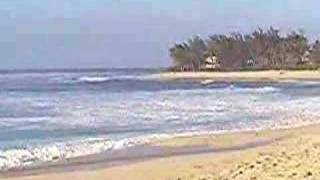 preview picture of video 'Sunset Beach - North Shore, Oahu, Hawaii'