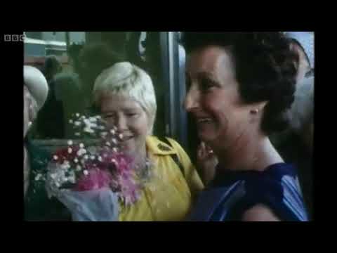 Dorothy Squires on tour 1977