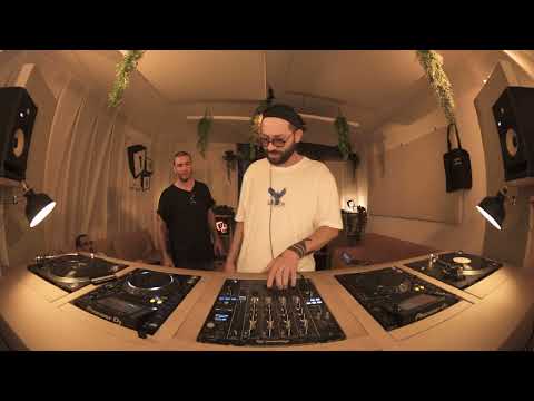 OneHour | S3 - EP.35 - Eduard Szilagyi