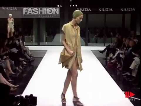 "Krizia Top" Spring Summer 2002 3 of 3 pret a porter women by FashionChannel