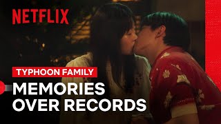 Download lagu Tae-poong Thanks Mi-seon With a Kiss | Typhoon Family | Netflix Philippines mp3