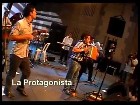 La Protagonista Hector Zuleta Y Luis...