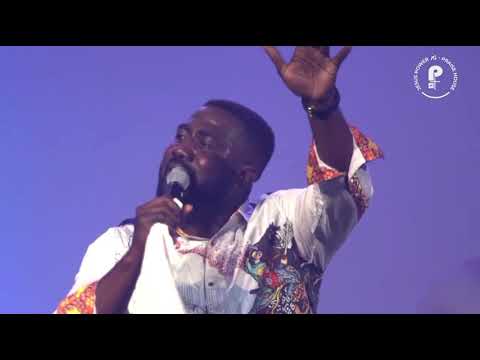 Ghanaian Worship Medley with Prince Kissi