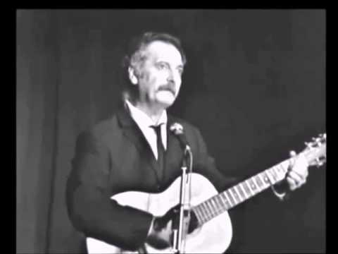 download lagu mp3 mp4 Le Grand Chêne Georges Brassens, download lagu Le Grand Chêne Georges Brassens gratis, unduh video klip Le Grand Chêne Georges Brassens