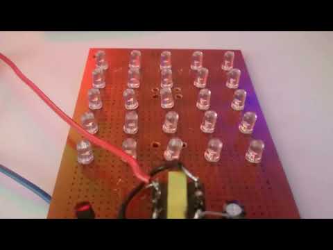 81 LED chaser using double IC 4017
