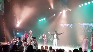 O Come, All Ye Faithful