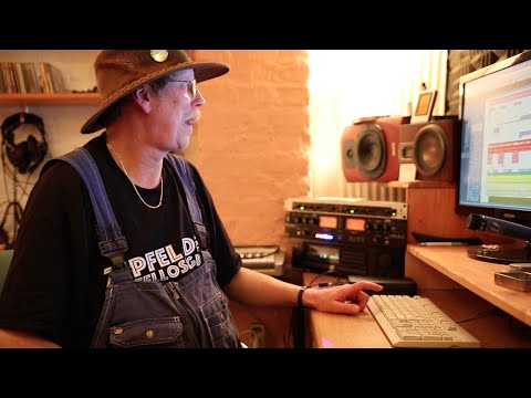 Vaddi im Studio - Bierchen Bierchen Bierchen Song - Vaddi aus Newtopia