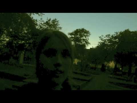 Spökjakt Mariebergs kyrkogård -vlogg