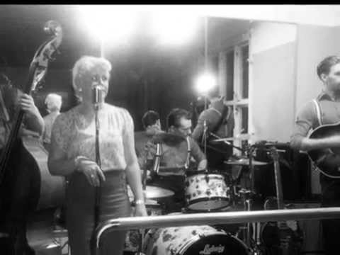 Sweet Mandy & The Teen Twisters  -  Sånt Är Livet