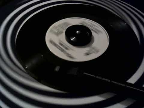 45 rpm: Lynyrd Skynyrd - Free Bird -  mono studio version
