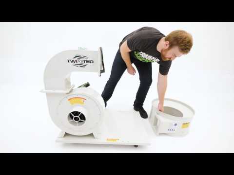 Twister T2 - Unboxing and Leaf Collector Setup