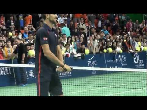 Novak Djokovic Dancing GANGNAM STYLE ( 강남스타일 )
