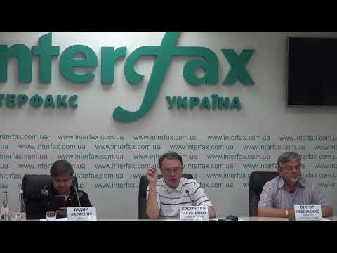 Трансляция пресс-конференции на тему "Досрочные выборы парламента - основная интрига и главные соперники"