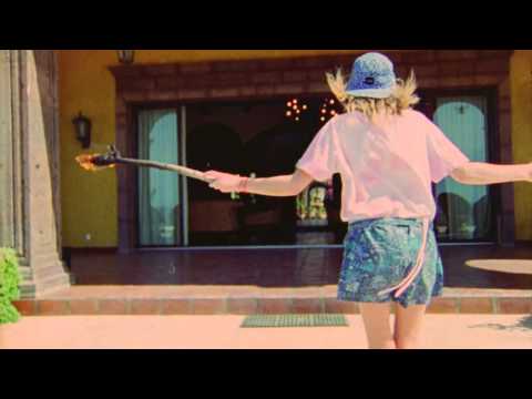 Tame Impala - Love/Paranoia (Music Video)