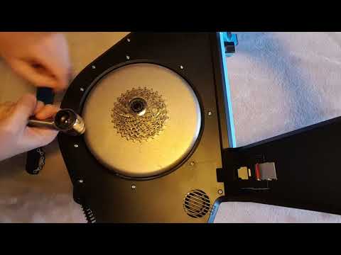 Tacx Neo 2   Cassette Tightening Tools and Technique