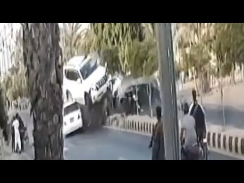 Brutal and Fatal Car Crashes #14 (598 subscribers!!! and 18+)