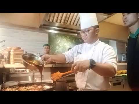 download lagu mp3 mp4 Yakitori Udon, download lagu Yakitori Udon gratis, unduh video klip Yakitori Udon