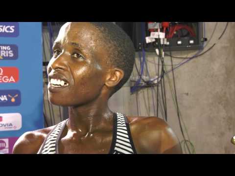 Ruth Jebet World record 3000 meter steeplechase 2016 Paris Diamond League