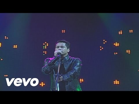 Leonardo - Amor Dividido (Tempo Ao Vivo)