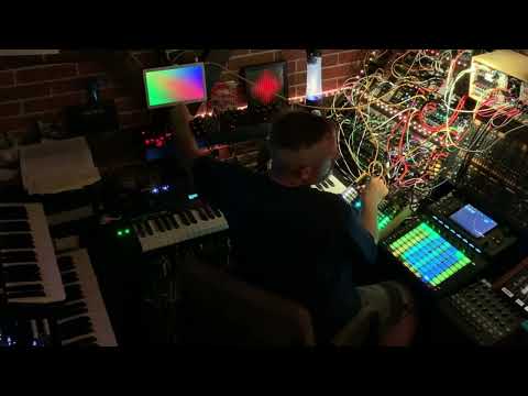 80’s Ambient eurorack modular track strymon starlab rossum trident system 100 akai force Moog live