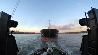 preview picture of video 'GoPro Hero 4 - Tugboat Timelapse #1'