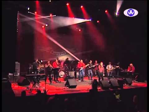 Rdeči dečki in Edvin Fliser - Delilah - Hala Tivoli