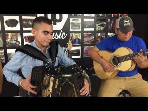 Francisco Vega - Juan Longoria III - boppola accordions
