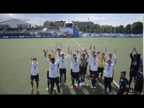 B18 Play Off B Gothia Cup 2016 Finale - AS Poissy (France) Vs Club Paris Mexico : Clapping de Poissy
