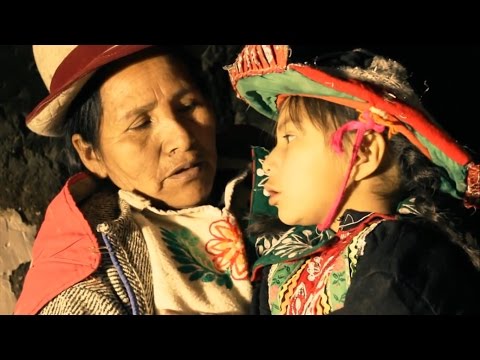 K´ANA WAWAKUNAS - MAMITA LINDA