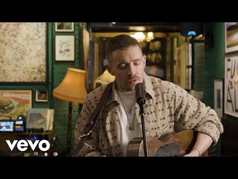 Dermot Kennedy - Funeral (Live Acoustic Session)