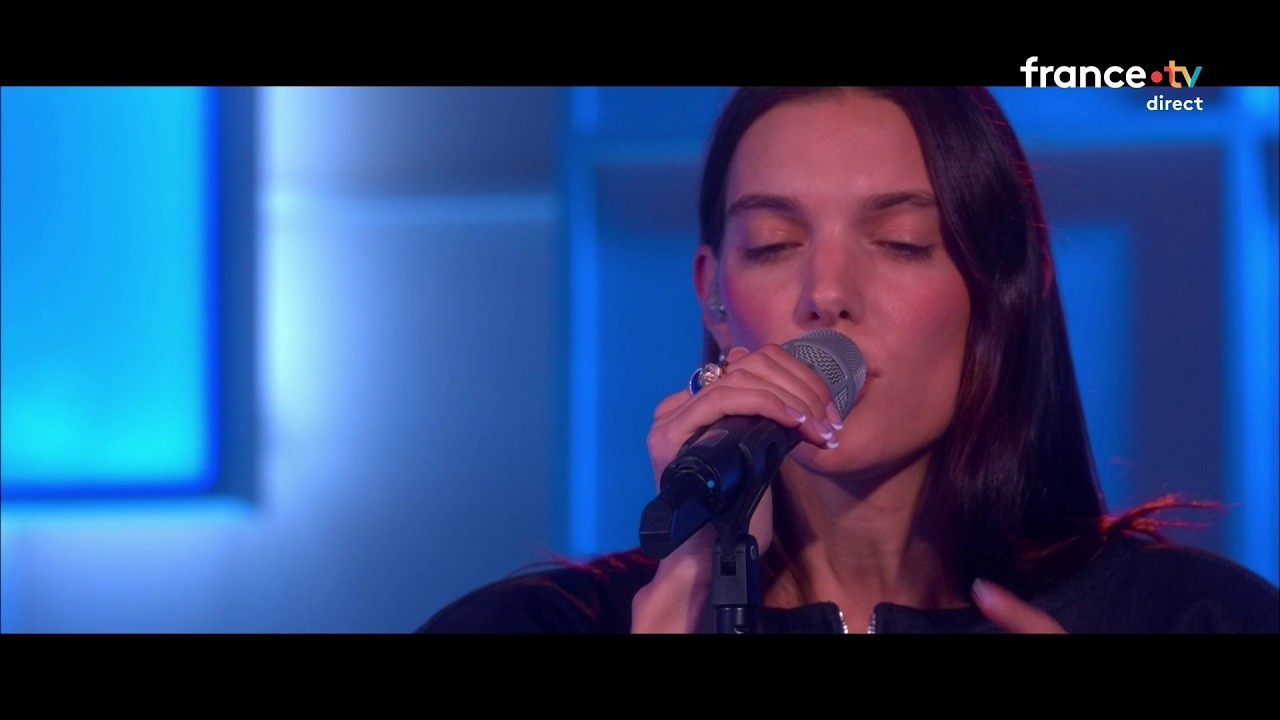 “Memories” en live par Charlotte Cardin