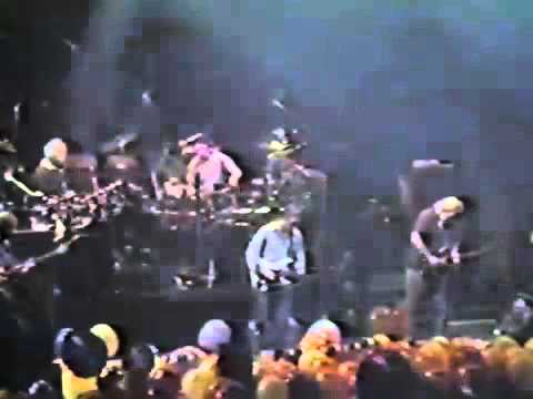 Grateful Dead 12 31 1988 Oakland Coliseum Oakland CA