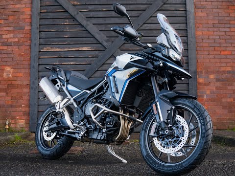2026 Triumph Tiger 900 Alpine Edition 